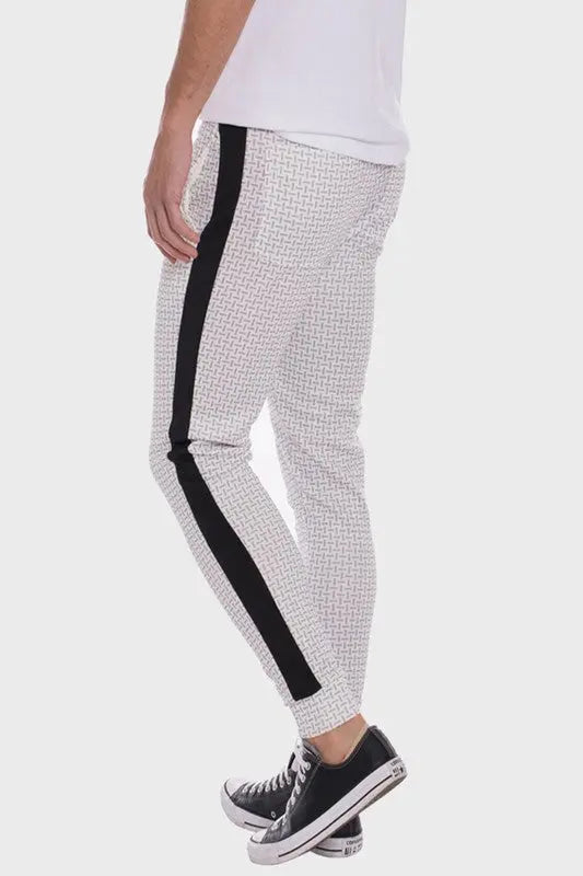 WEIV MEN'S Patterned Sweatpants with Side Stripe - Image #1