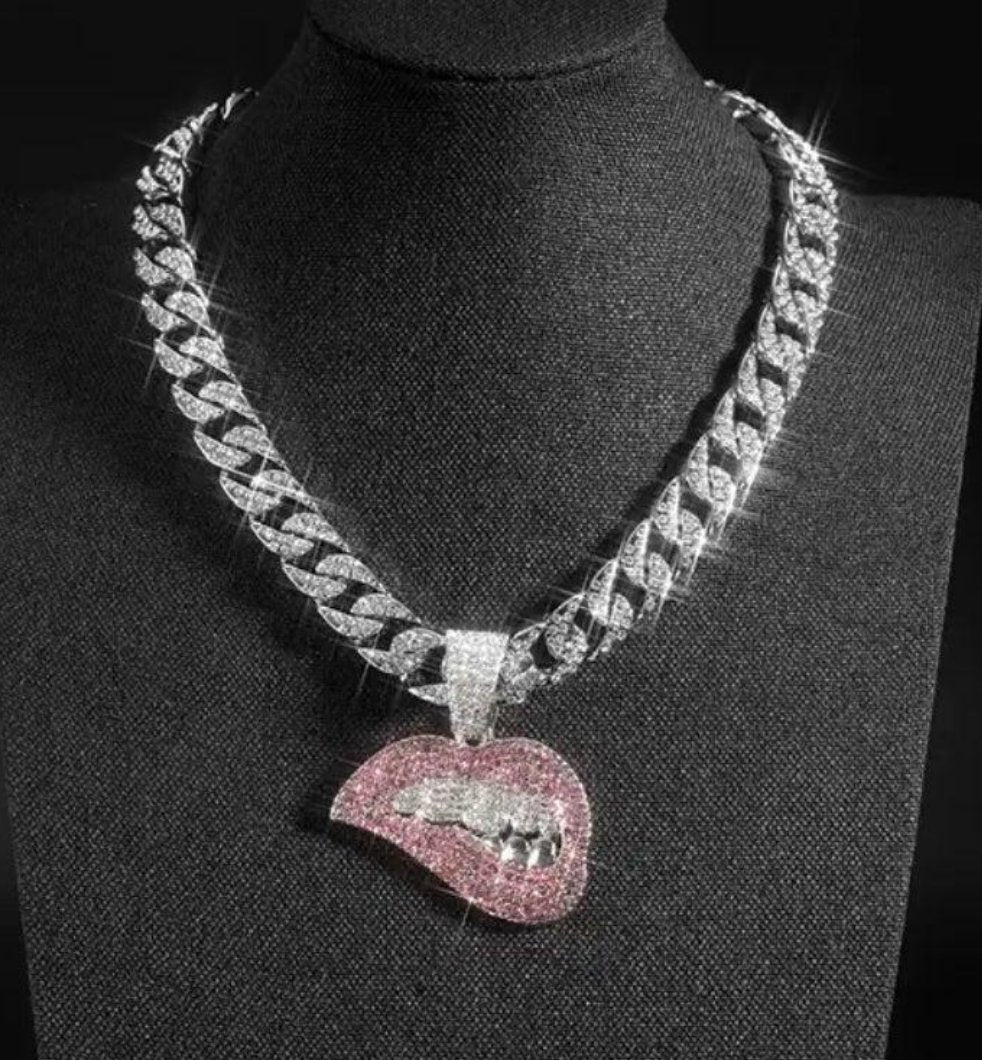 Pink Lips Pendant + Cuban Chain - Panther®