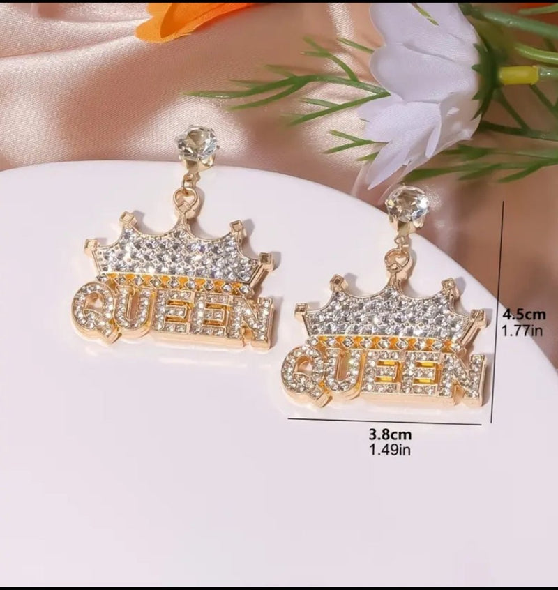 Exaggerated Rhinestone Drop Earrings Queen Letter Pendant Shiny Dangle Earrings All-match Women's Ear Jewelry - Panther®