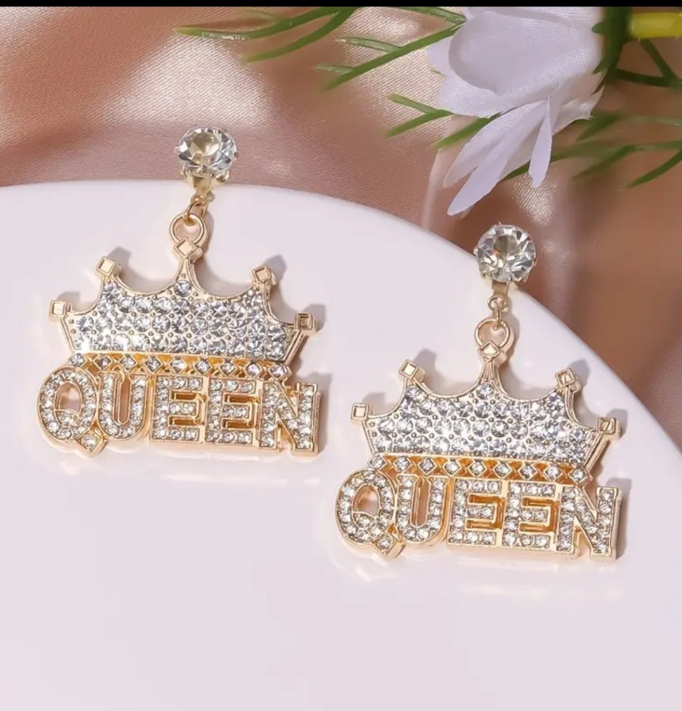 Exaggerated Rhinestone Drop Earrings Queen Letter Pendant Shiny Dangle Earrings All-match Women's Ear Jewelry - Panther®